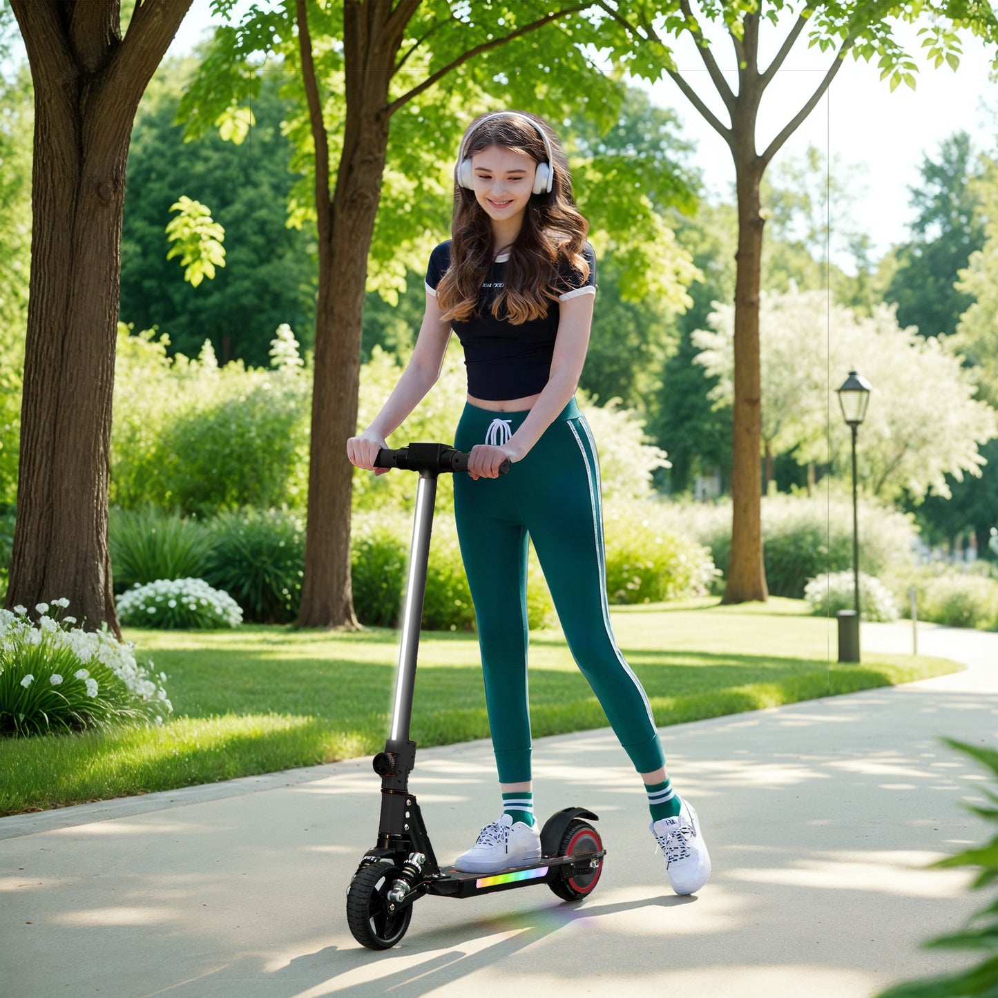 SPORTNOW Folding Electric Scooter for Kids, with Dual Brakes, Front Suspension, LED Colourful Lights, Black